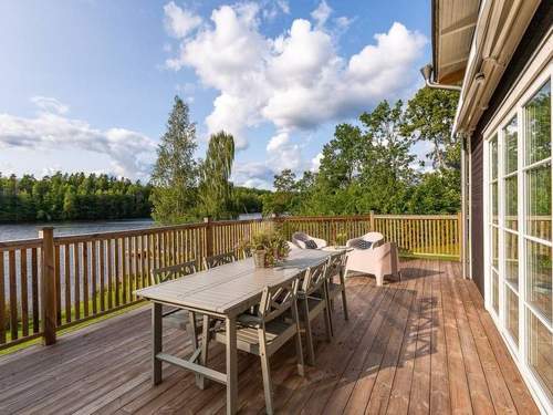 Ferienhaus Hjorted am Seeufer