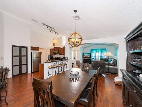 Ferienhaus Nur wenige Minuten von Disney Pool, Spa und Seeblick