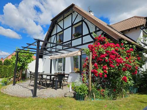 Ferienhaus Fachwerkhaus Paula mit Blick auf das Wasser