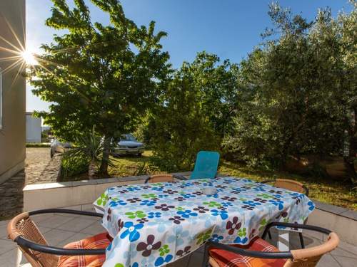 Ferienwohnung Schöne Wohnung Apartman Mira 2