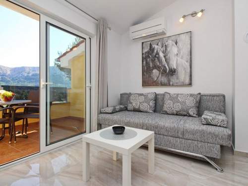 Ferienwohnung Charmantes Appartement in Baška mit Eigenem Balkon