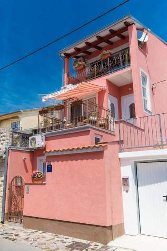 Ferienwohnung ADRIATIC prizemlje / HR-05738-01