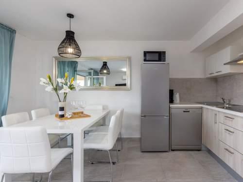 Ferienwohnung Moderne Wohnung in Crikvenica mit Pool