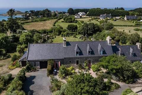 Maison à Plougrescant - Ferienunterkunft in Remise des clés au logement (15 Personen)