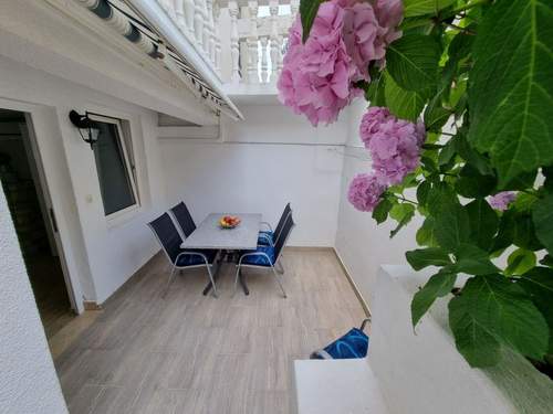 Ferienwohnung Wunderschöne Wohnung in Dramalj 70m vom Meer entfernt