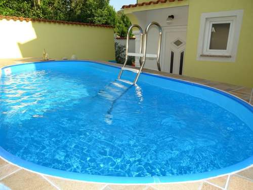 Ferienhaus Vila Chiara mit Pool
