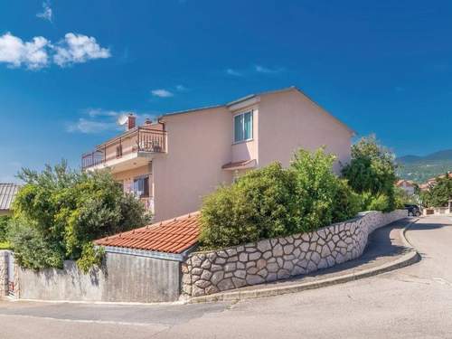 Ferienwohnung Wohnung in Novi Vinodolski mit privatem Parkplatz