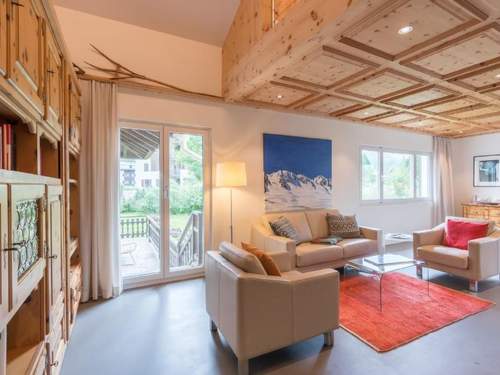 Ferienhaus Chesa Lagrev 1