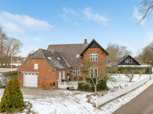 Ferienhaus Edla - 5km from the sea