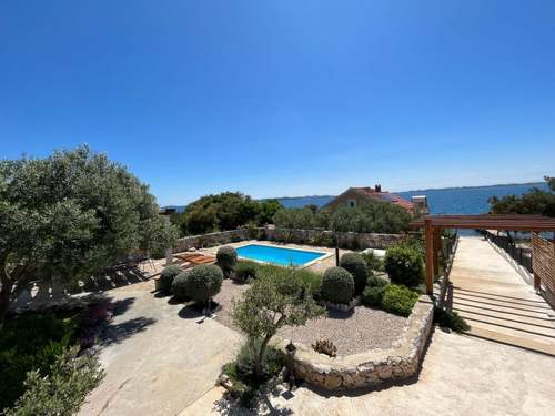 Ferienhaus Modernes Ferienhaus Robinson in Dobropoljana