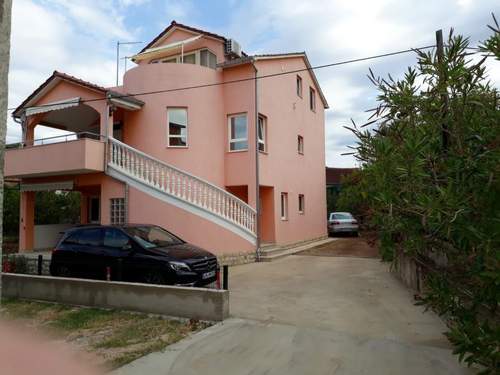 Ferienwohnung Gemütliche Ferienwohnung mit Terrasse