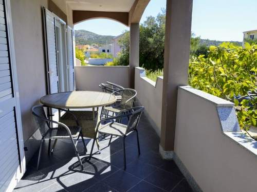 Ferienwohnung Wohnung in Vinišće mit privatem Parkplatz