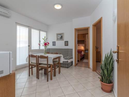 Ferienwohnung Apartment mit zwei Schlafzimmern und eigenem Balkon