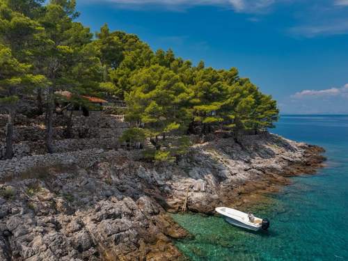 Ferienhaus Haus in Općina Sućuraj mit Grill und Terrasse