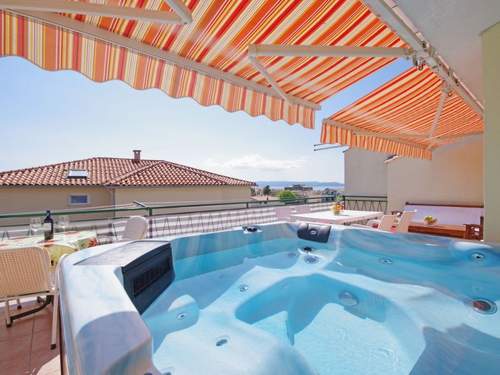 Ferienwohnung Apartment mit drei Schlafzimmern, Whirlpool und Meerblick