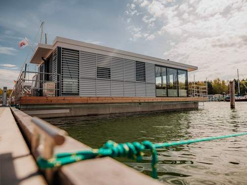 Ferienwohnung Sealoft auf der Ostsee Floatinghouse Trinity