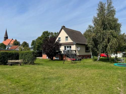 Ferienwohnung Rügenferienhaus Wohnung EG-OG