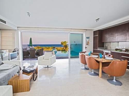 Ferienhaus Geräumige Ferienvilla mit atemberaubendem Ausblick