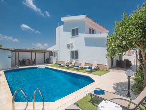 Ferienhaus Geräumige Villa mit 3 Schlafzimmern und Pool in Protaras
