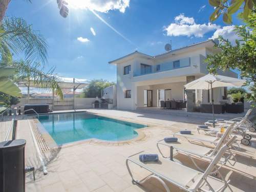Ferienhaus Haus in Ayia Napa mit privatem Pool