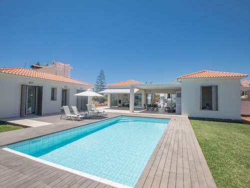 Ferienhaus in Ayia Napa mit großem Patio