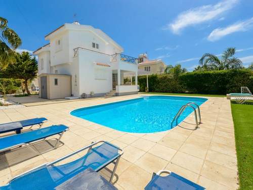 Ferienhaus 4-Schlafzimmer-Villa mit privatem Pool in Ayia Napa