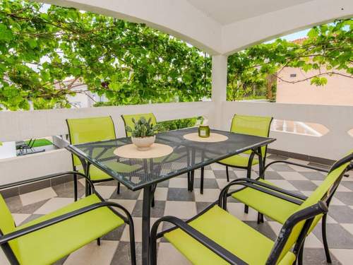 Ferienwohnung Apartment Pisacic