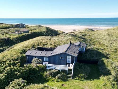 Ferienhaus Pihla - 150m from the sea