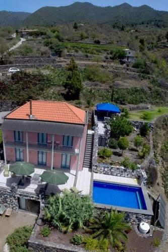 Ferienhaus Nettes Ferienhaus in Tijarafe mit Privatem Pool und Panoramablick