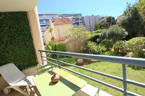 Résidence Appartement R&eacute;nov&eacute; Avec 2 Chambres & Salle De Bain &agrave; La D&eacute;coration Raffin&eacute;e - Ferienunterkunft in Cannes (4 Personen)