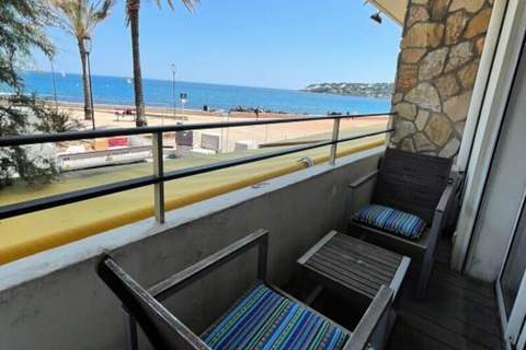 Résidence Studio Front De Mer Tout équipé Au Cœur Du Centre Ville Bd Leclerc - Ferienunterkunft in Antibes (2 Personen)