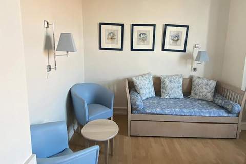 Résidence Goélia Le Castel Normand*** - Ferienunterkunft in Deauville (2 Personen)