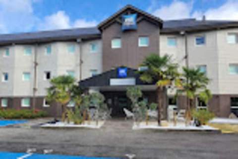 Résidence Goélia Le Castel Normand*** - Ferienunterkunft in Deauville (4 Personen)