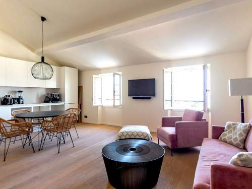 Ferienwohnung Superb 3 Bedroom Apartment on the Port