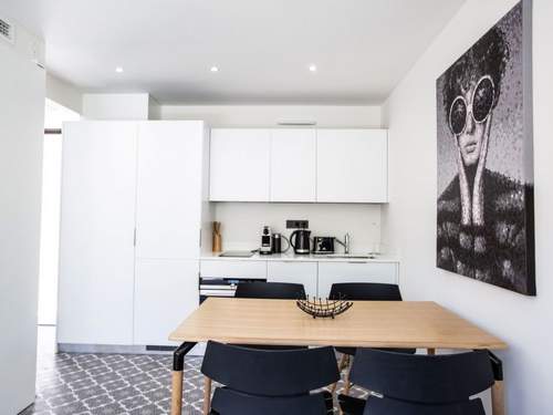 Ferienwohnung Schicke und moderne Wohnung im Stadtzentrum