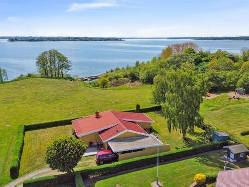 Ferienhaus Erin - 200m from the sea