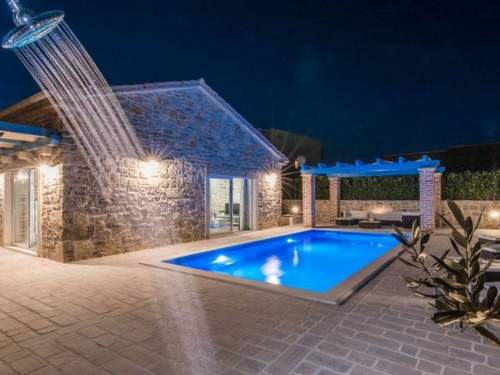 Ferienhaus Stone Villa Gelosia Rustica with heated pool
