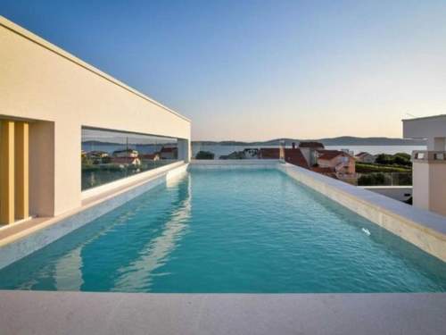 Ferienwohnung Villa La Perla Apt 4, 4+2 with heated rooftop pool
