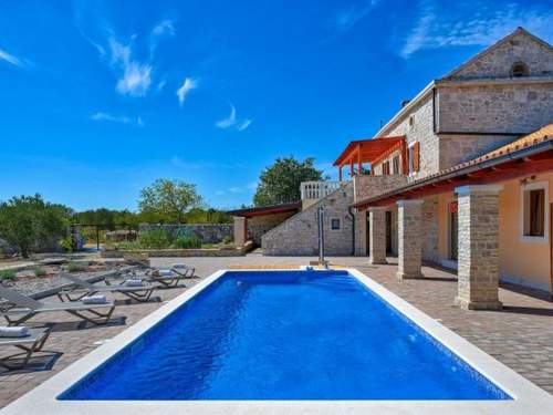 Ferienhaus Villa Jacassa with heated pool and jacuzzi