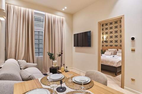 DEPART 2 - Ferienunterkunft in Paris (4 Personen)