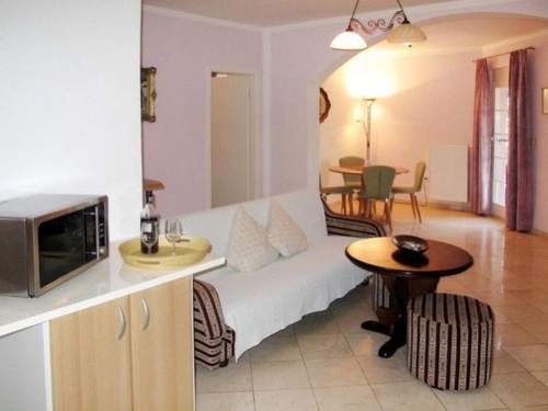 Ferienwohnung Ein Apartment im Ferienhaus Zweirosen