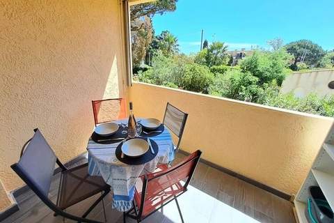 Résidence Appartement &agrave; 300 M De La Plage De Saint-clair - Ferienunterkunft in Le Lavandou (3 Personen)