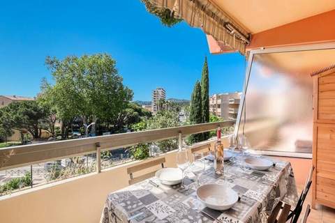 Résidence ✨ Le Diamant Du Soleil &bull; Vue Mer &bull; Neuf &bull; Centre-ville & Parking 🌴 - Ferienunterkunft in Le Lavandou (5 Personen)