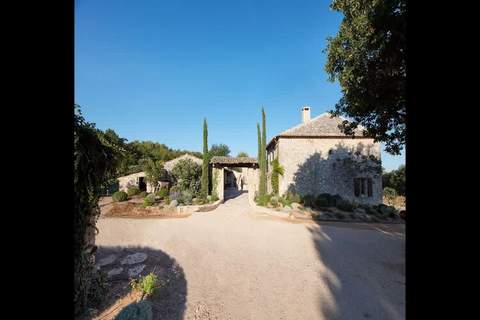 Villa de charme confort au milieu des vignes du Lubéron - Ferienunterkunft in Menerbes (12 Personen)