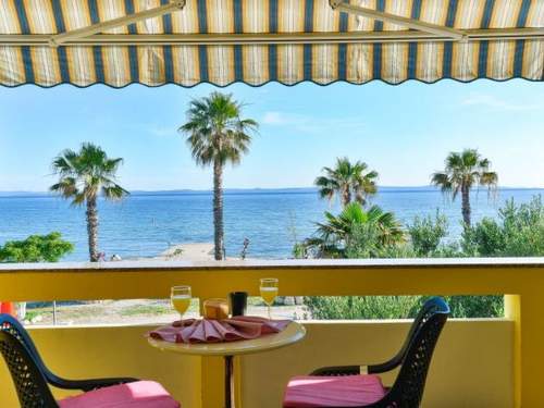 Ferienwohnung Holiday Apartment Inga Blue with exit to the beach