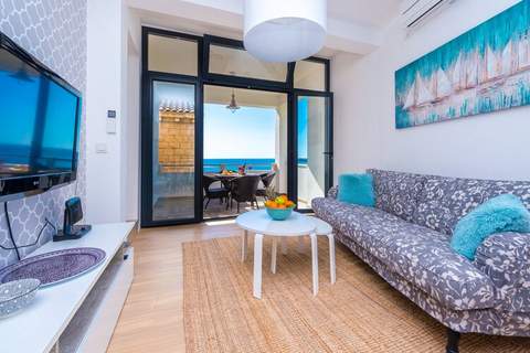 Apartments Maris-Two Bedroom Apartment with Terrace and Sea View-address Plat  21 - Ferienunterkunft in Plat (4 Personen)