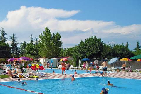 Caravanpark San Benedetto Camping Relais Peschiera / MH Tahiti Chalet - Ferienunterkunft in Peschiera (4 Personen)