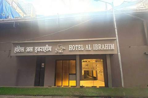 Collection O Crawford Market Formerly Al Ibrahim Hotel - Ferienunterkunft in Mumbai (2 Personen)