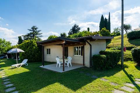 Salici 8320 - Ferienunterkunft in Manerba (4 Personen)