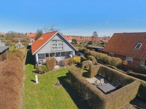 Ferienwohnung, Appartement Annvy - 1km from the sea